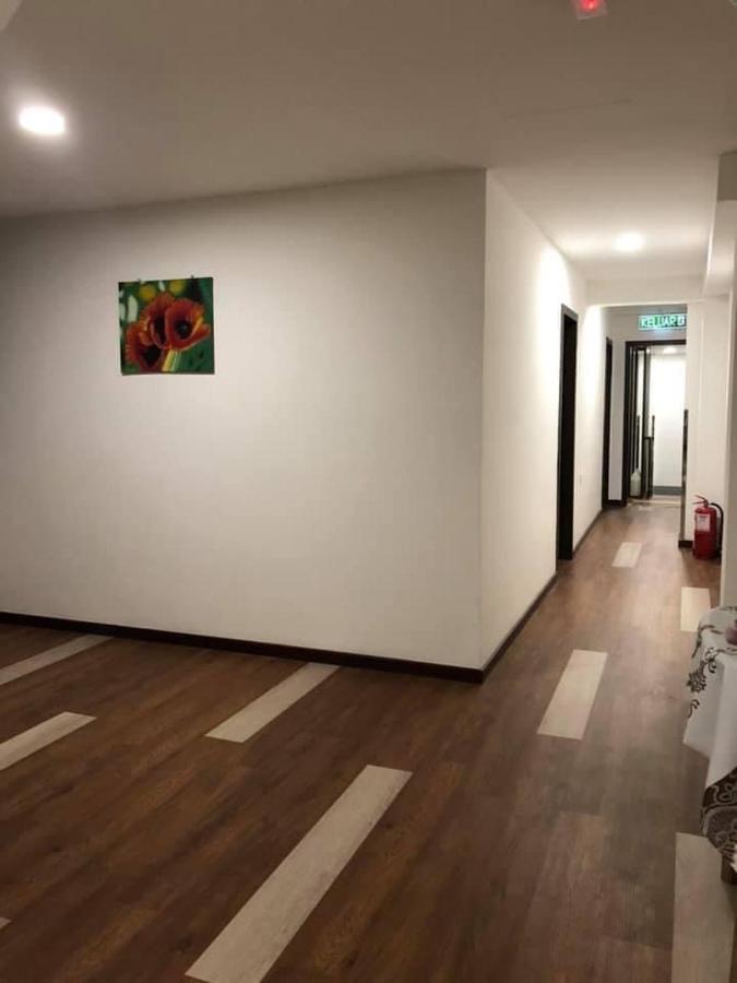 Kapit Hotel Kuching Extérieur photo