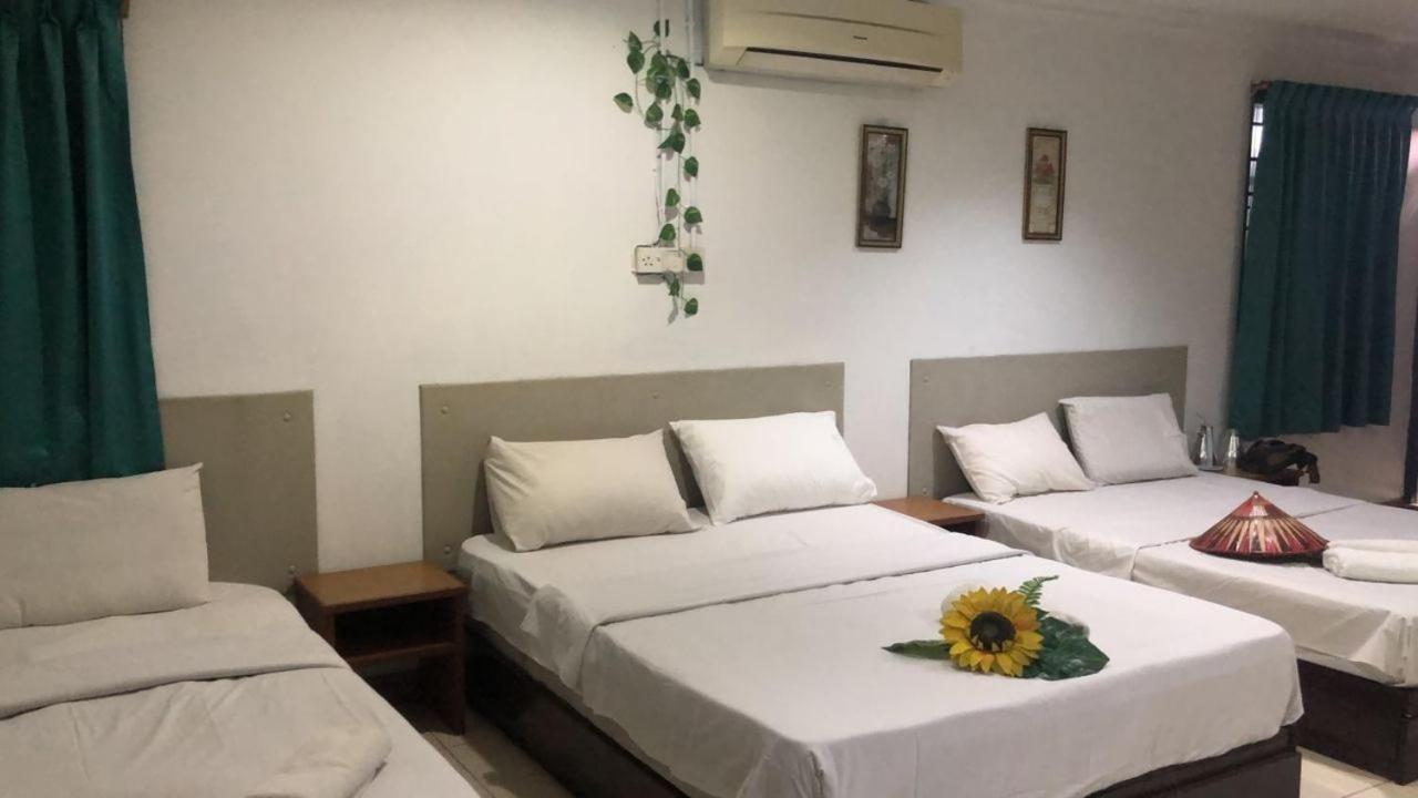 Kapit Hotel Kuching Extérieur photo